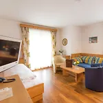 Pension- Kristall Apart Otel 3*