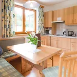 Pension- Kristall Apart Otel
