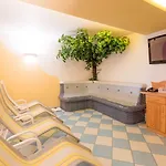 Pension- Kristall 公寓式酒店 特洛普拉赫