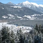 Pension- Kristall Tröpolach