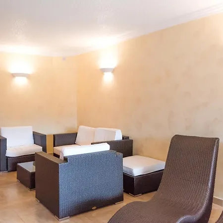 Pension- Kristall Appart hôtel 3*