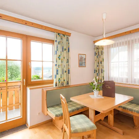 Pension- Kristall Appart hôtel 3*