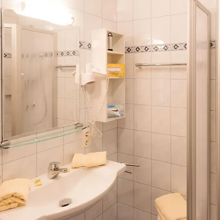 Appart hôtel Pension- Kristall 3*