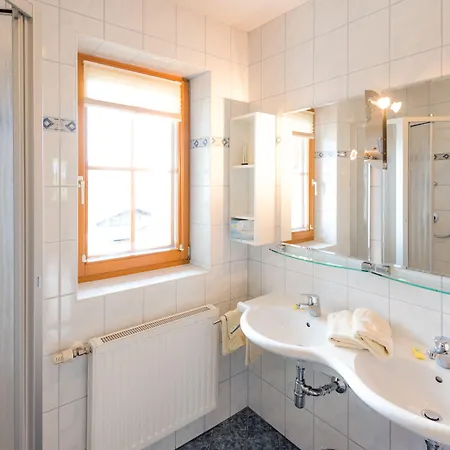 Appart hôtel Pension- Kristall 3*