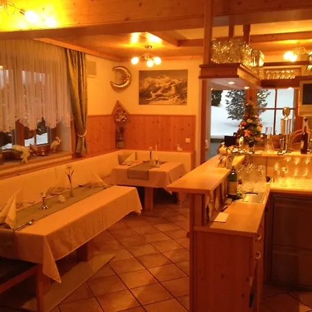 Appart hôtel Pension- Kristall 3*