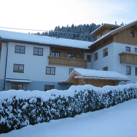 Pension- Kristall Appart hôtel 3*