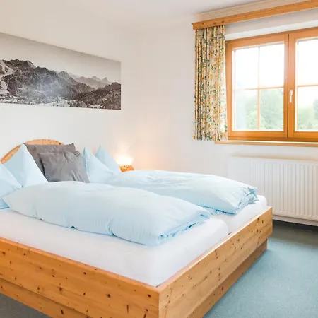 Apart-hotel Pension- Kristall Tröpolach