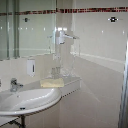 Lejlighedshotel Pension- Kristall 3*