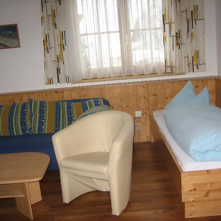 Pension- Kristall Tröpolach