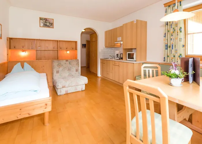 Apart Otel Pension- Kristall 3*