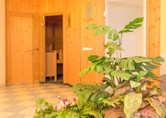 Pension- Kristall Apart Otel 3*