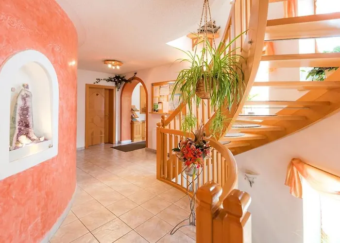 아파트호텔 Pension- Kristall 트로폴라흐