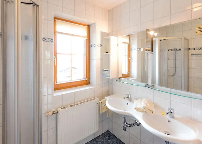 Apart Otel Pension- Kristall 3*