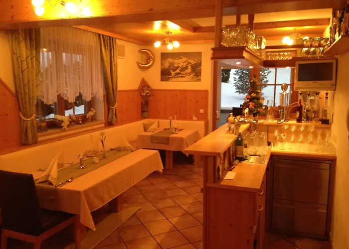 Apart Otel Pension- Kristall 3*