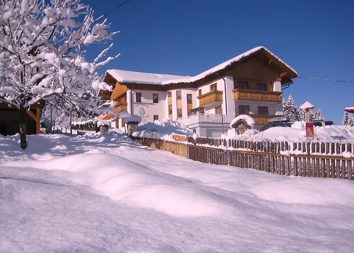 Pension- Kristall 아파트호텔 3*